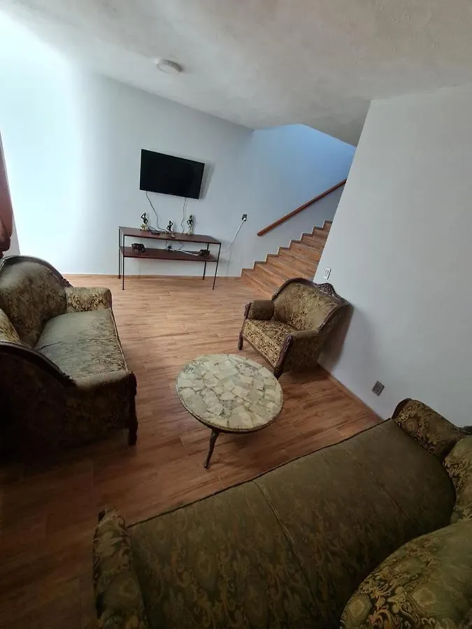 Hermosa Casa Ubicada En Zona Centro, Andares Y Estadio Γκουανταλαχάρα 0*,  Μεξικό