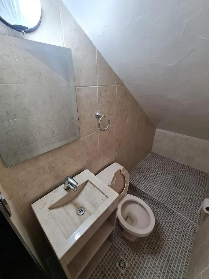 Prázdninový dům Hermosa Casa Ubicada En Zona Centro, Andares Y Estadio Guadalajara