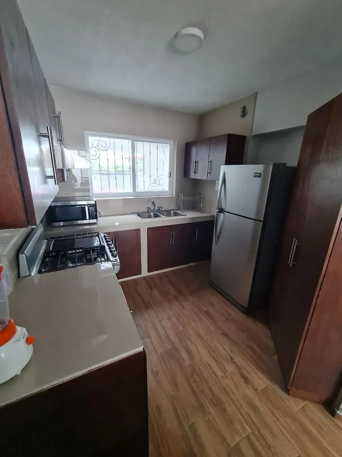 Hermosa Casa Ubicada En Zona Centro, Andares Y Estadio Guadalajara Mexiko